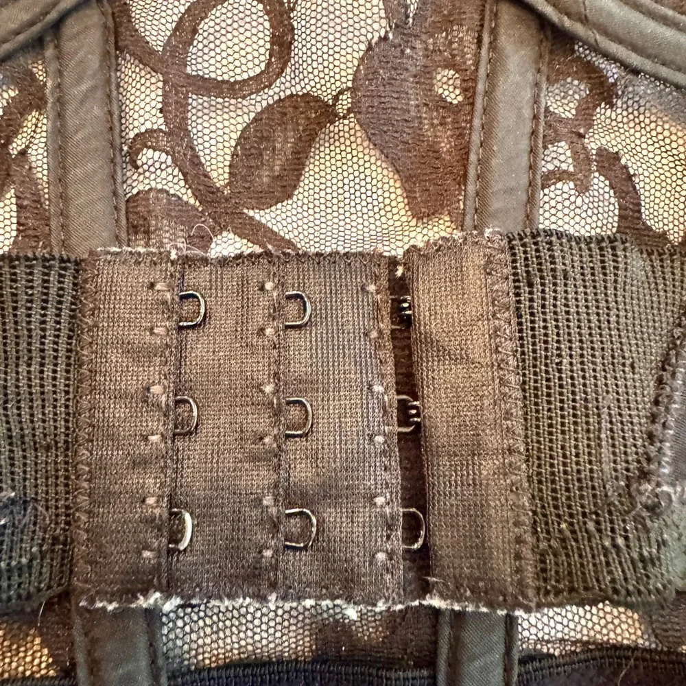 Vintage Valmont Black Lace Bustier Corset‎ ILGWU Union Made USA 38C